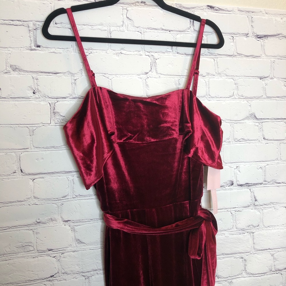 AVEC LES FILLES Cropped Velvet Jumpsuit - Picture 3 of 8